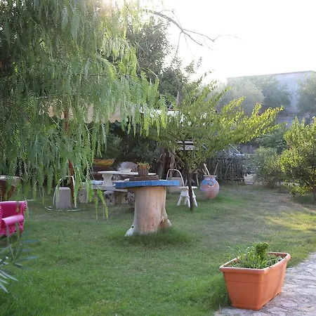 L'aranceto Di Giorgia Bed & Breakfast 3*