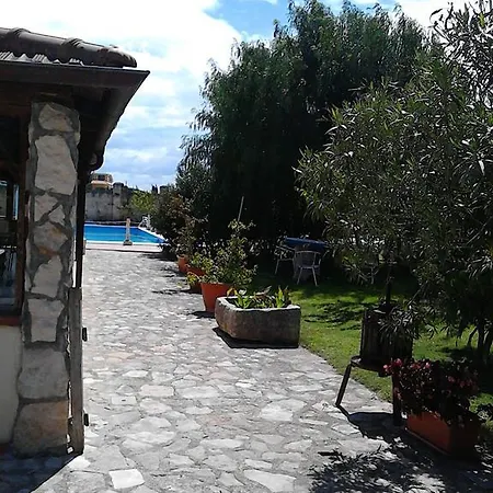 L'aranceto Di Giorgia Bed & Breakfast
